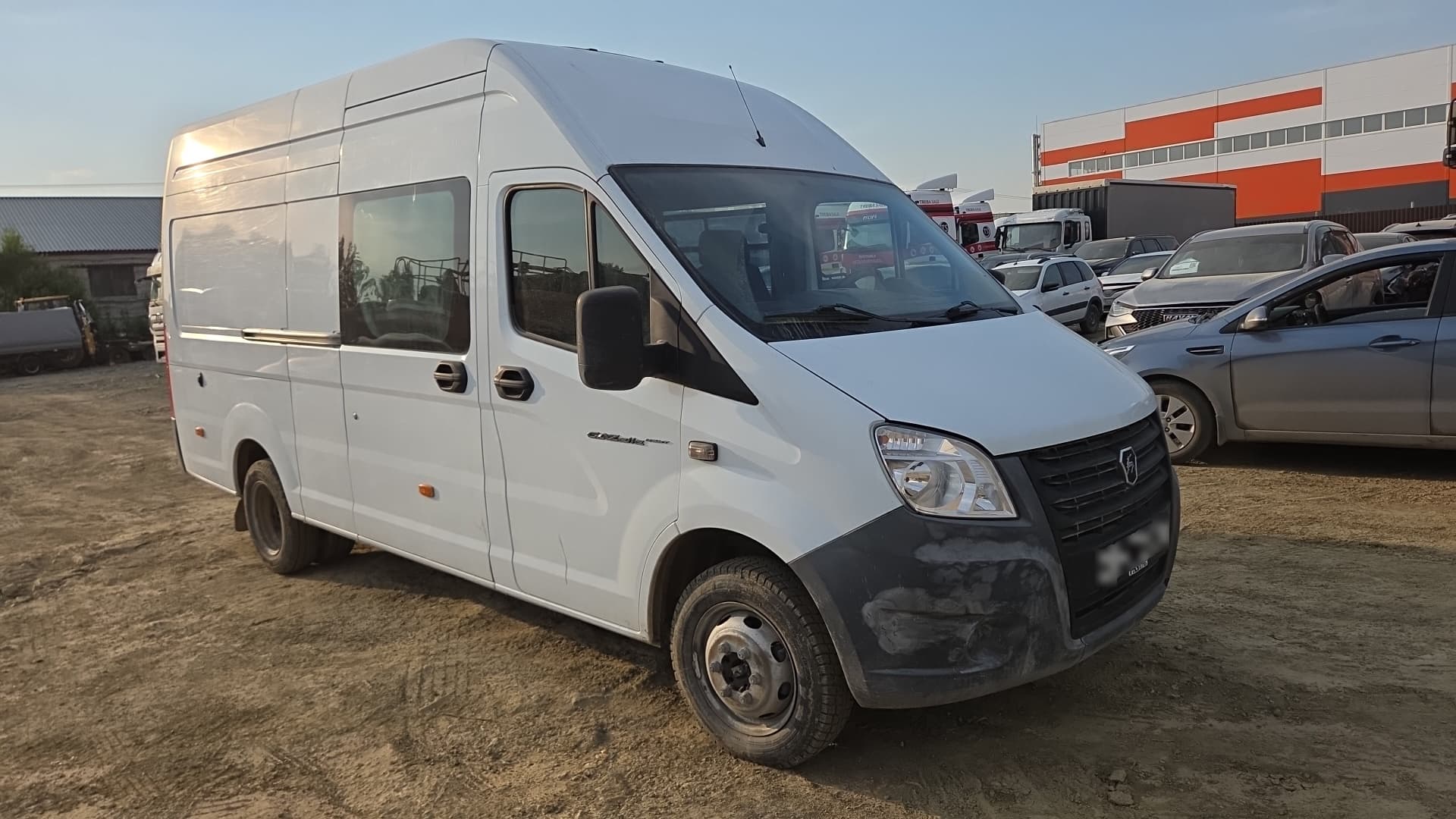 GAZ GAZELLE NEXT Цельнометаллический фургон - 2
