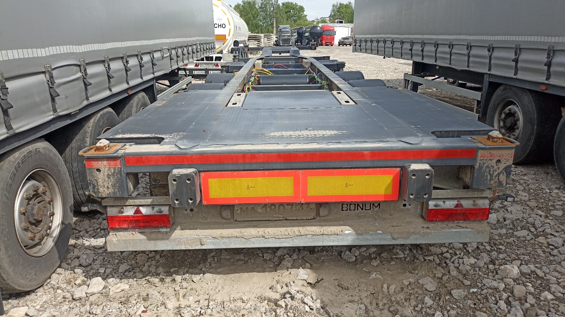 Bonum 9142* Полуприцеп Контейнеровоз 4 оси - 4