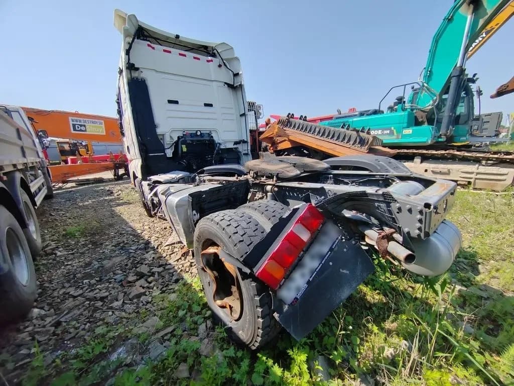 Sitrak C7H 4x2 Седельный тягач - 4