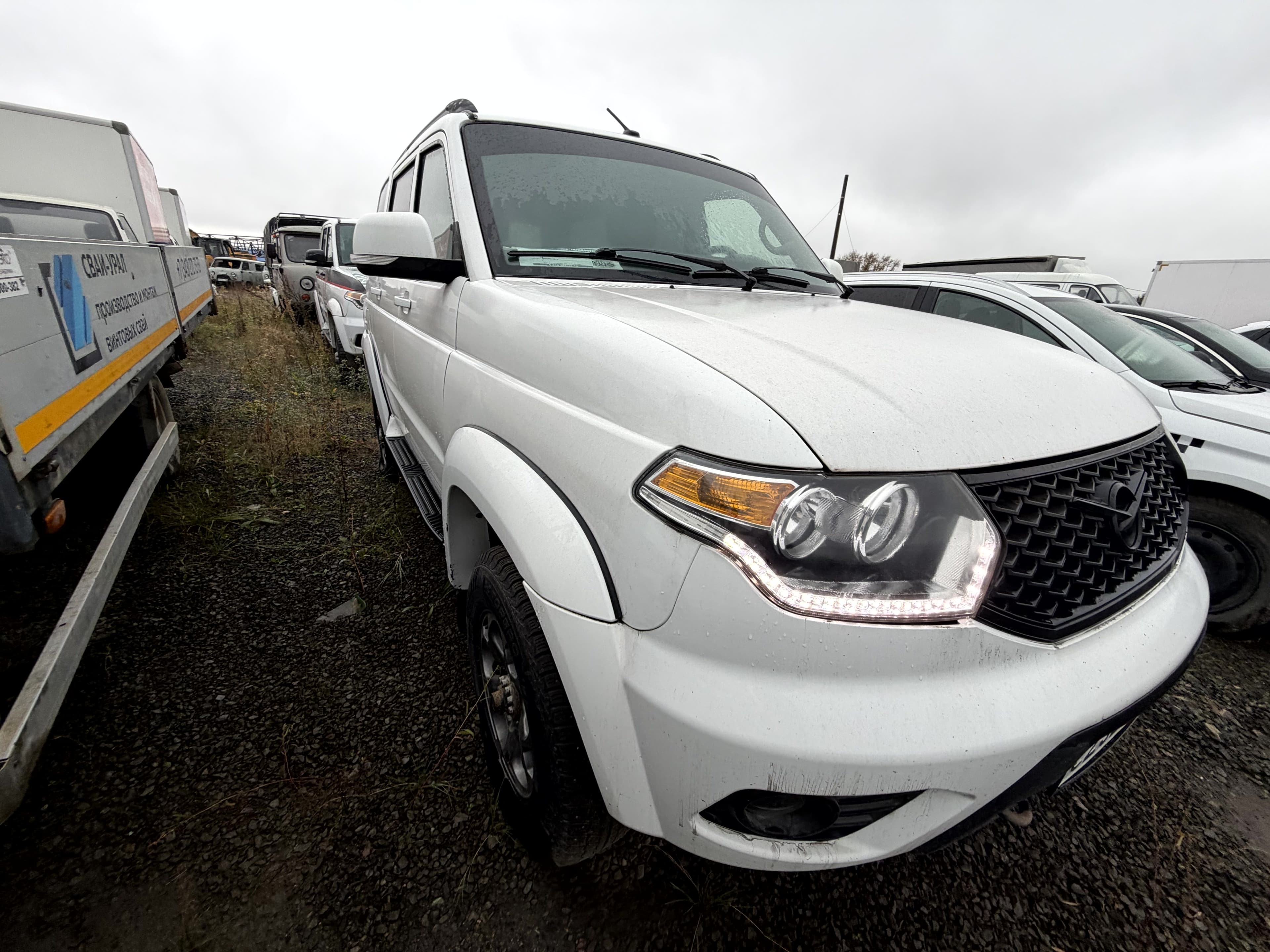 UAZ PATRIOT - 2