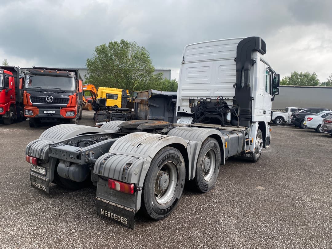 Mercedes-Benz Actros 6x4 Седельный тягач - 3