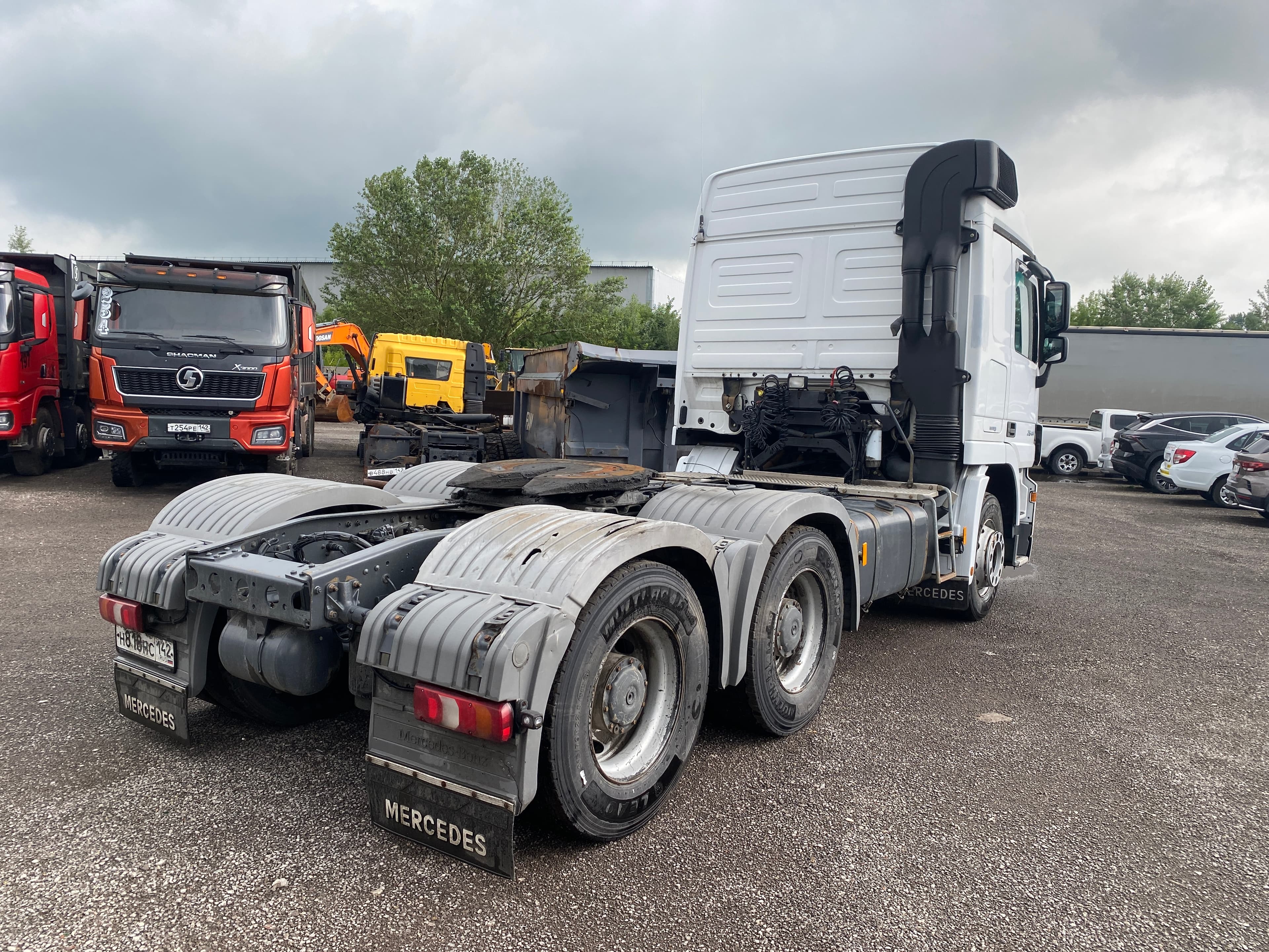Mercedes-Benz Actros 6x4 Седельный тягач - 3