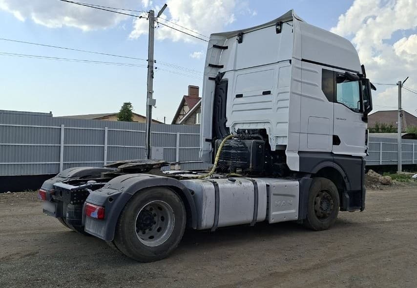 MAN TGX 4X2 Седельный тягач - 3