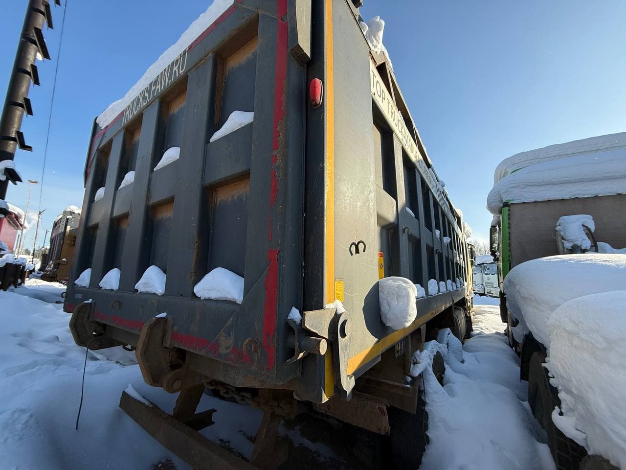 FAW CA 3310 8x4 Самосвал - 3