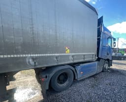 Renault T 4x2 Седельный тягач - 2