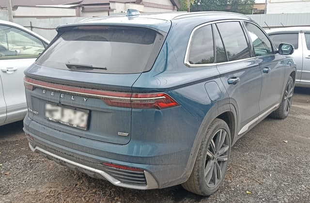 Geely Monjaro - 3