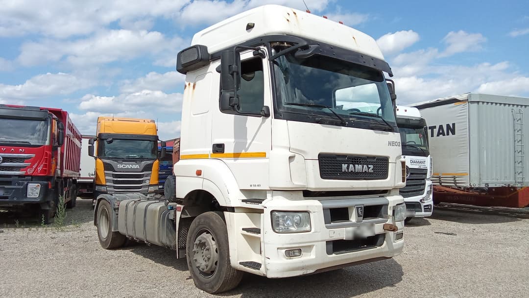 Камаз M1840 4x2 Седельный тягач - 2