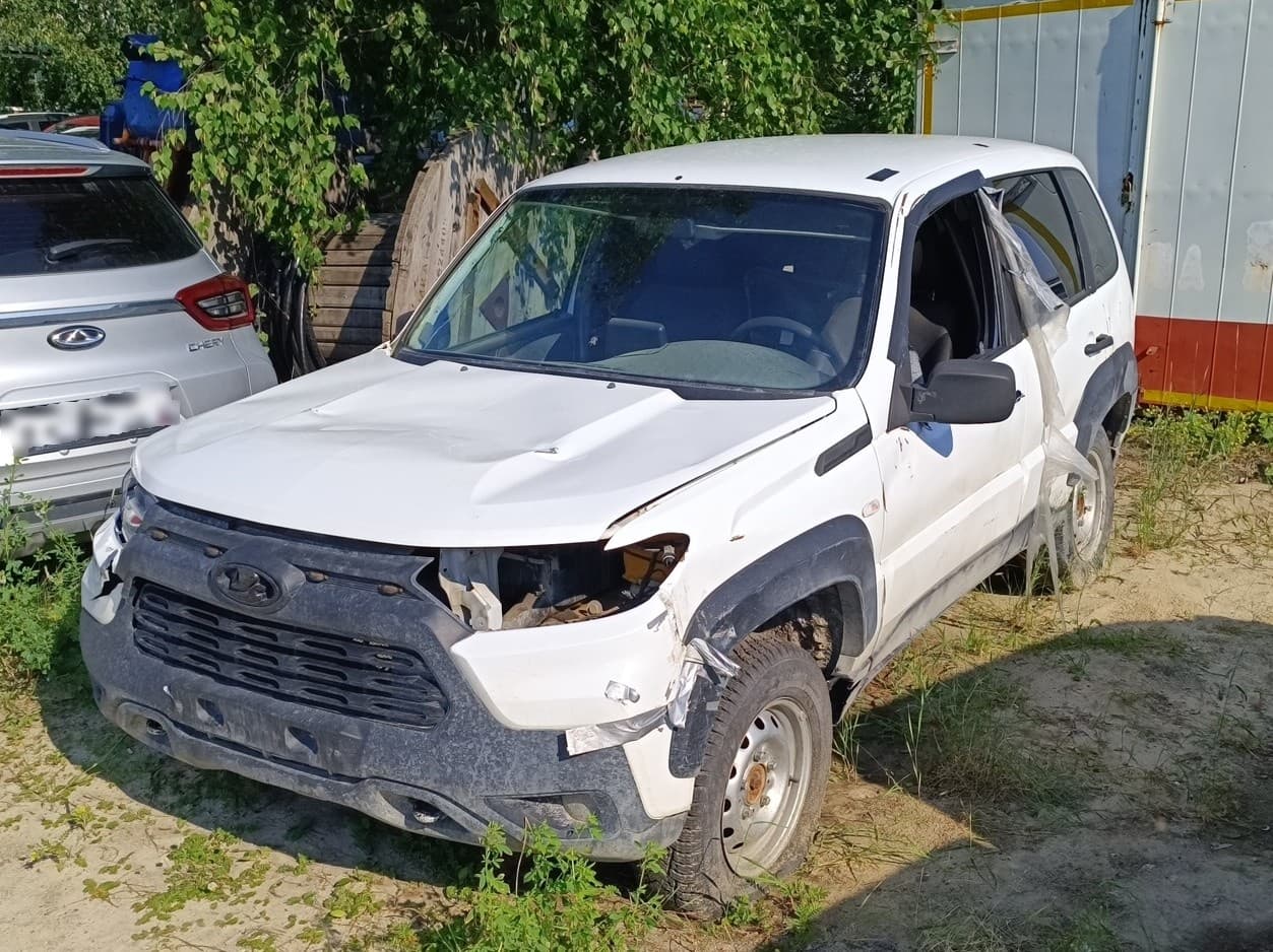 Lada Niva Travel - 1