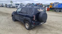 Lada Niva Travel - 4