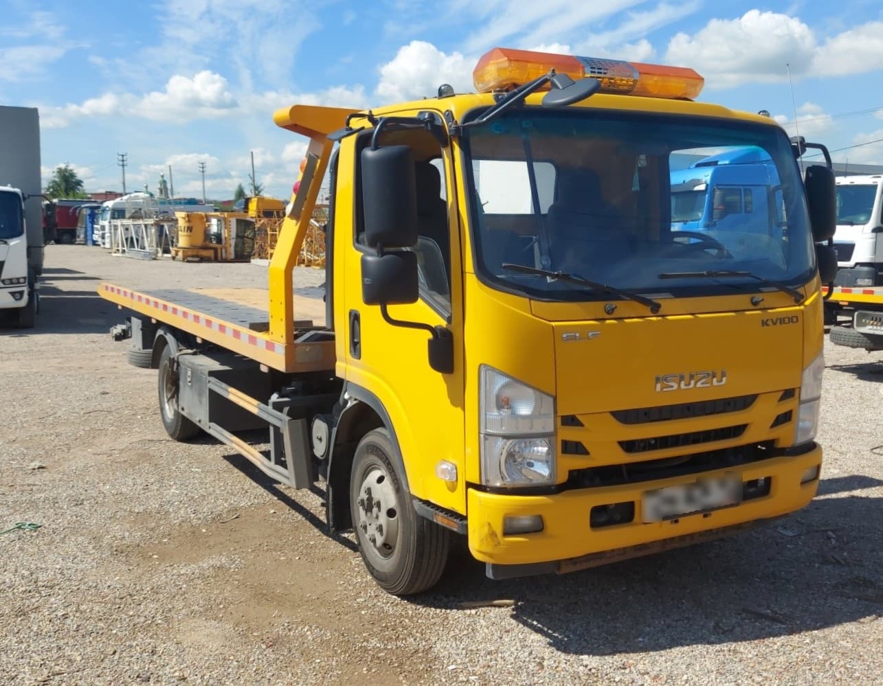 ISUZU ELF 12 (NQR) 4x2 Эвакуатор - 2