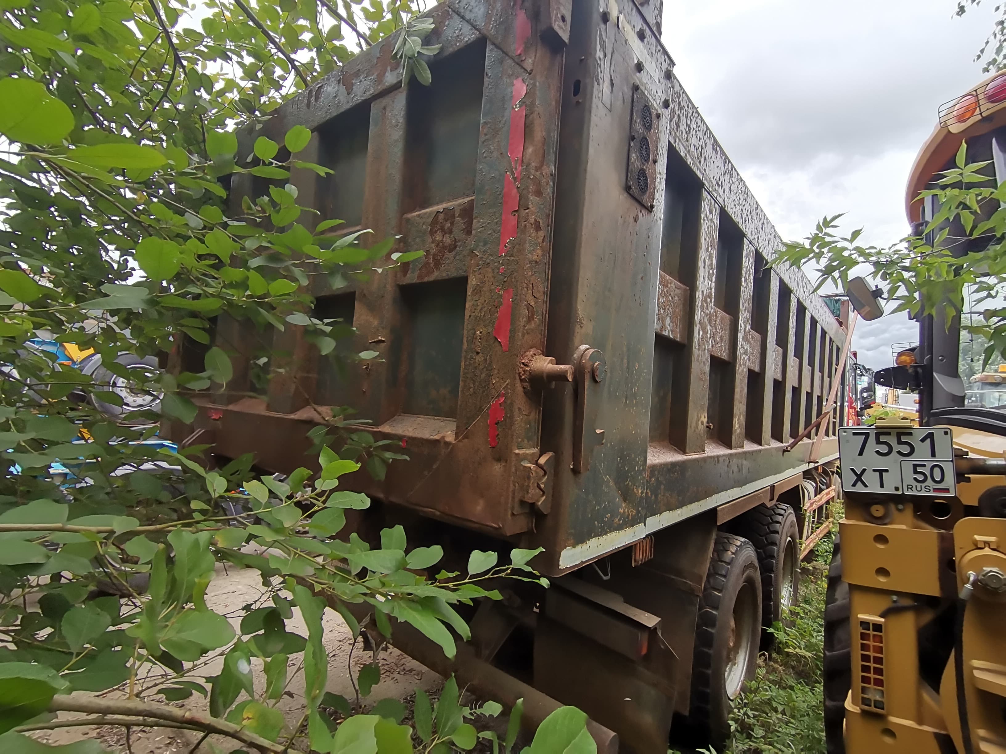 Shacman (Shaanxi) SX331863366 Самосвал  8х4 - 3