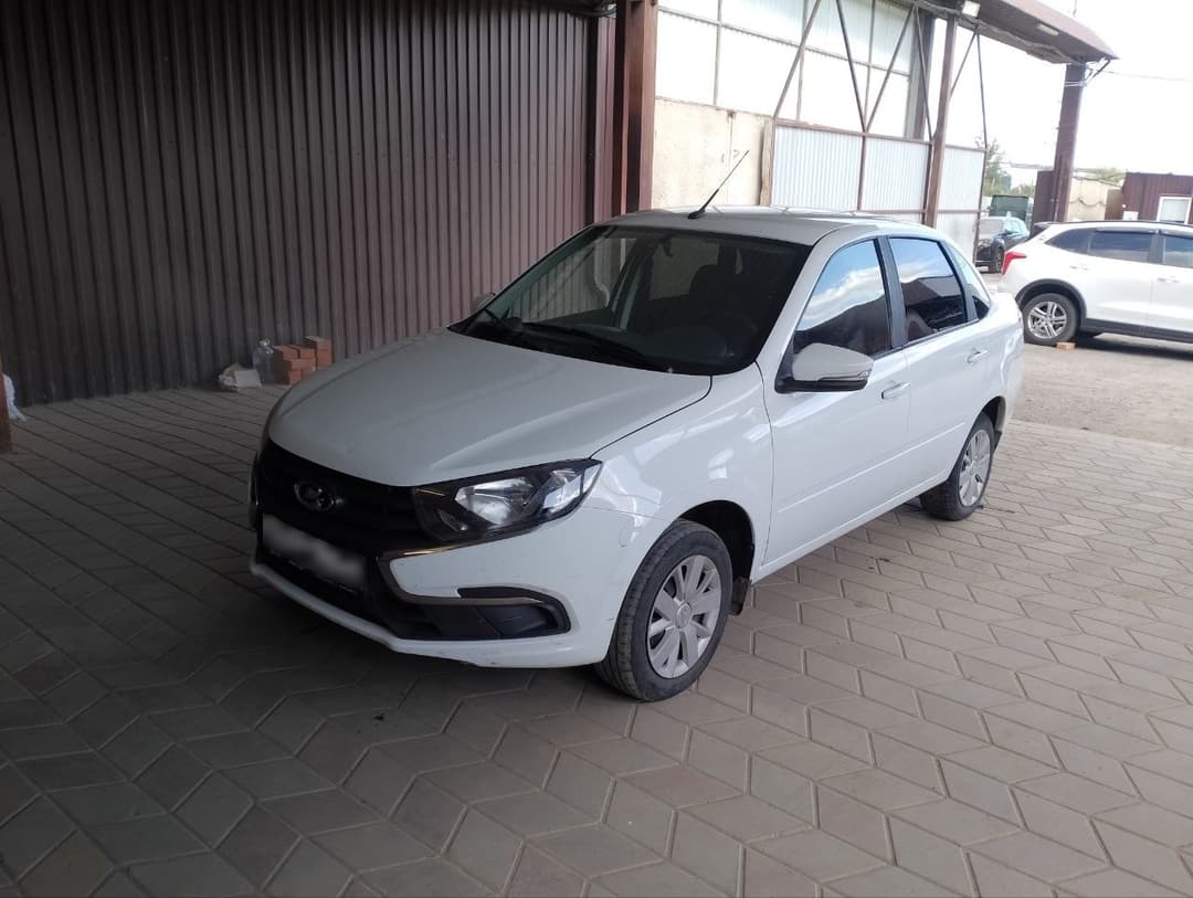 Lada Granta седан - 1