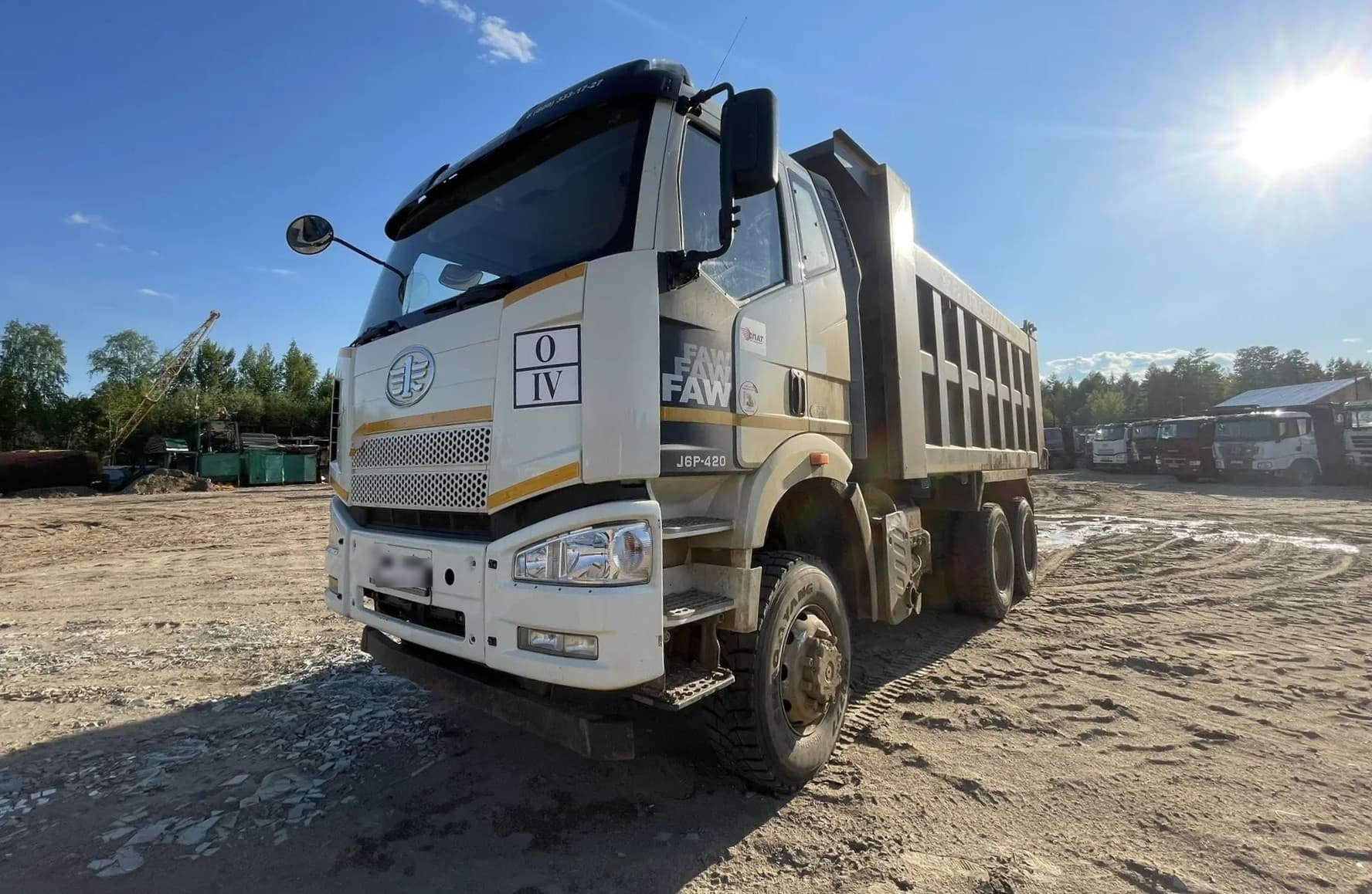 FAW J6* 6x6 Самосвал - 1