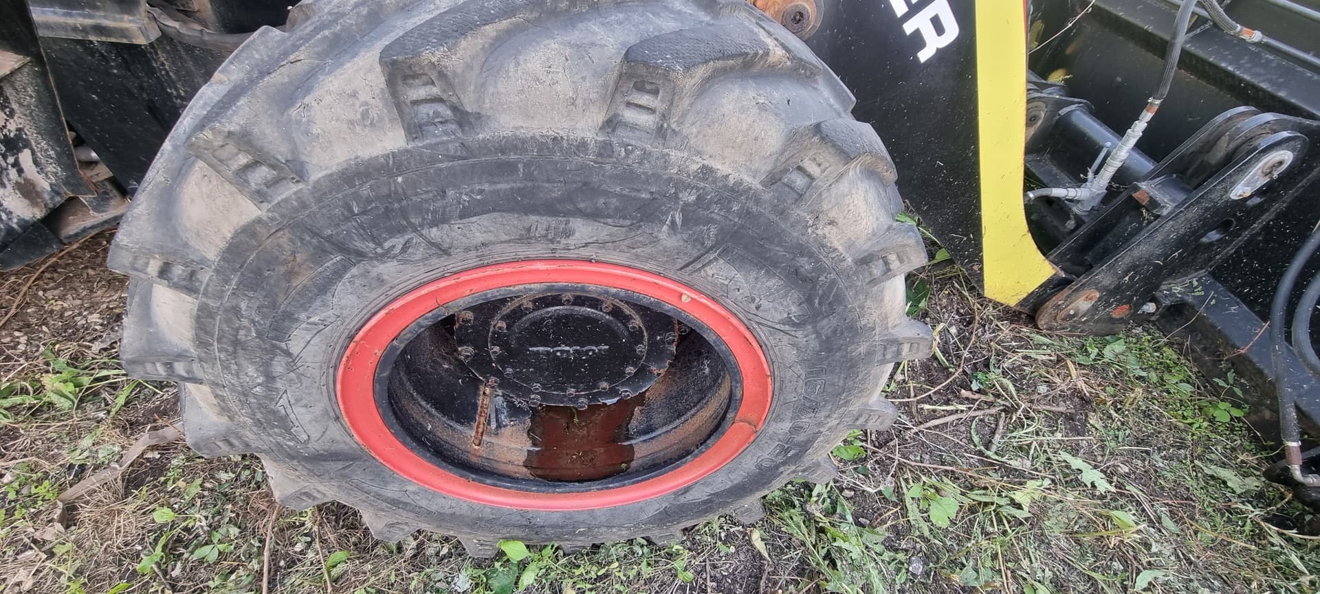 Boulder ВL 30-25 Экскаватор-погрузчик - 7