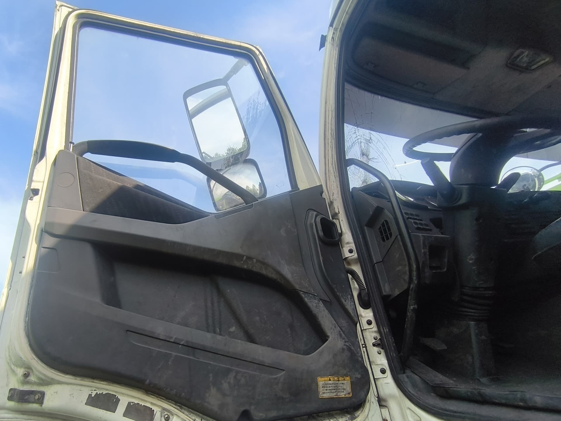 FAW CA 3310 8x4 Самосвал - 7