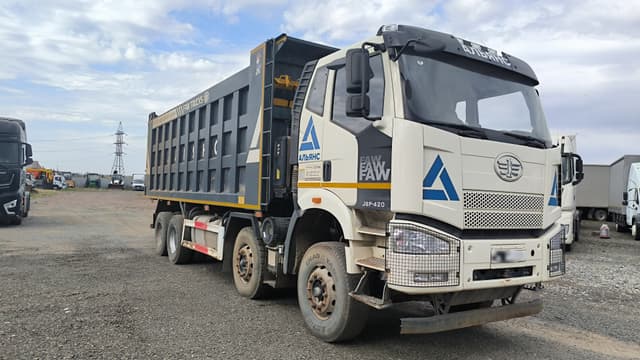 FAW J6 8x4 Самосвал - 2