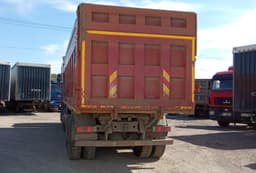 Dongfeng KC 8x4 Самосвал - 4