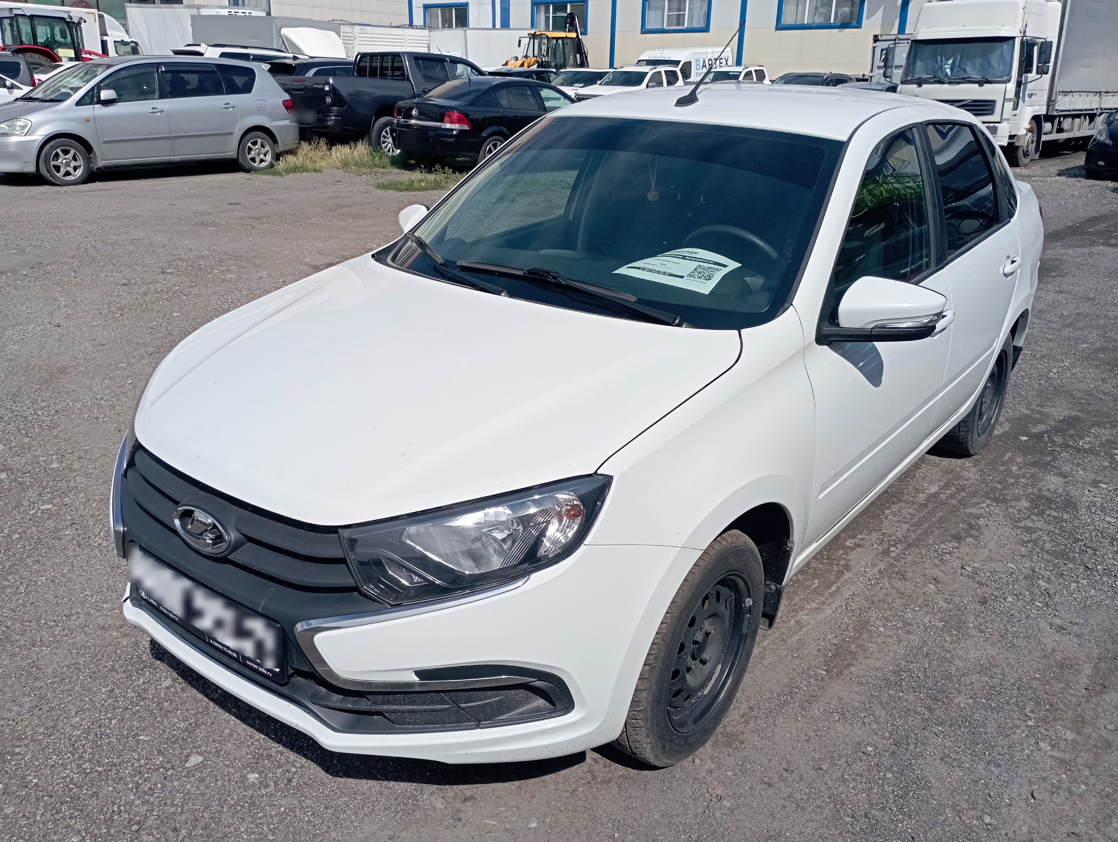 Lada Granta седан - 1