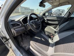 Lada Vesta седан - 6