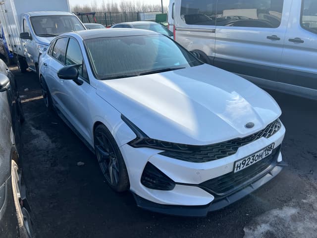 KIA K5 - 2