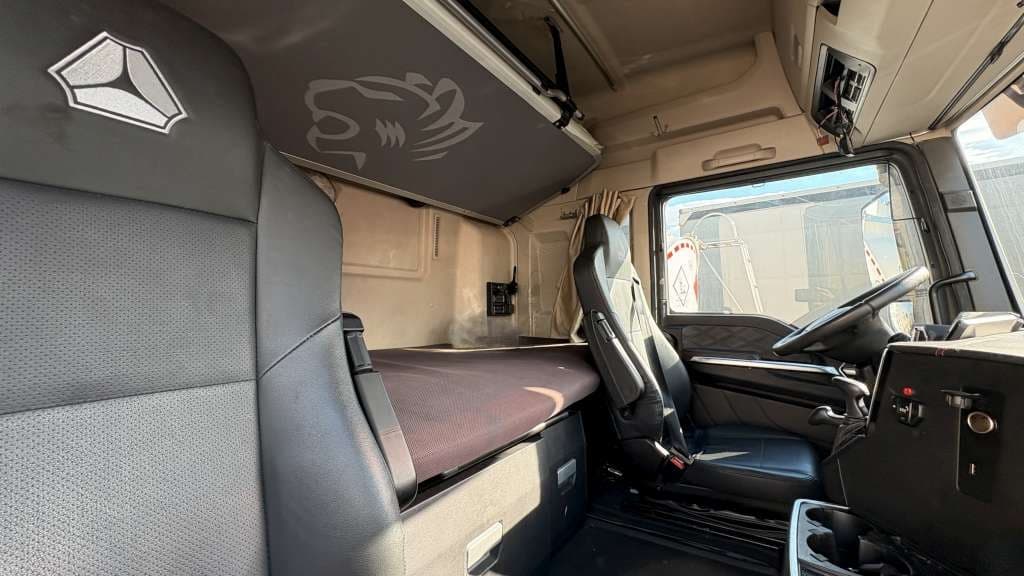 Sitrak C7H 4x2 Седельный тягач - 5