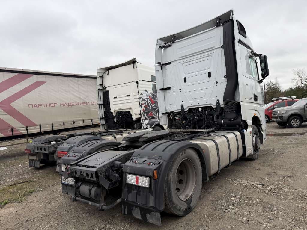 Камаз 54901 4x2 Седельный тягач - 3