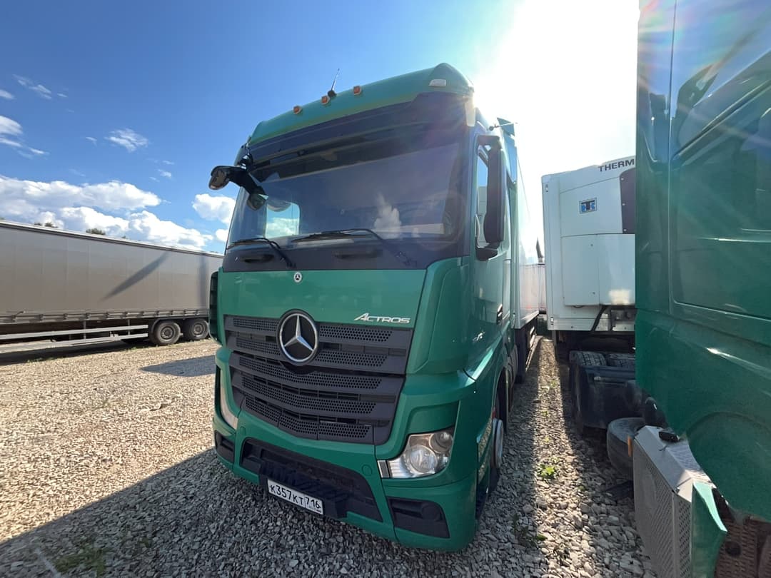 Mercedes-Benz Actros 4x2 Седельный тягач - 1