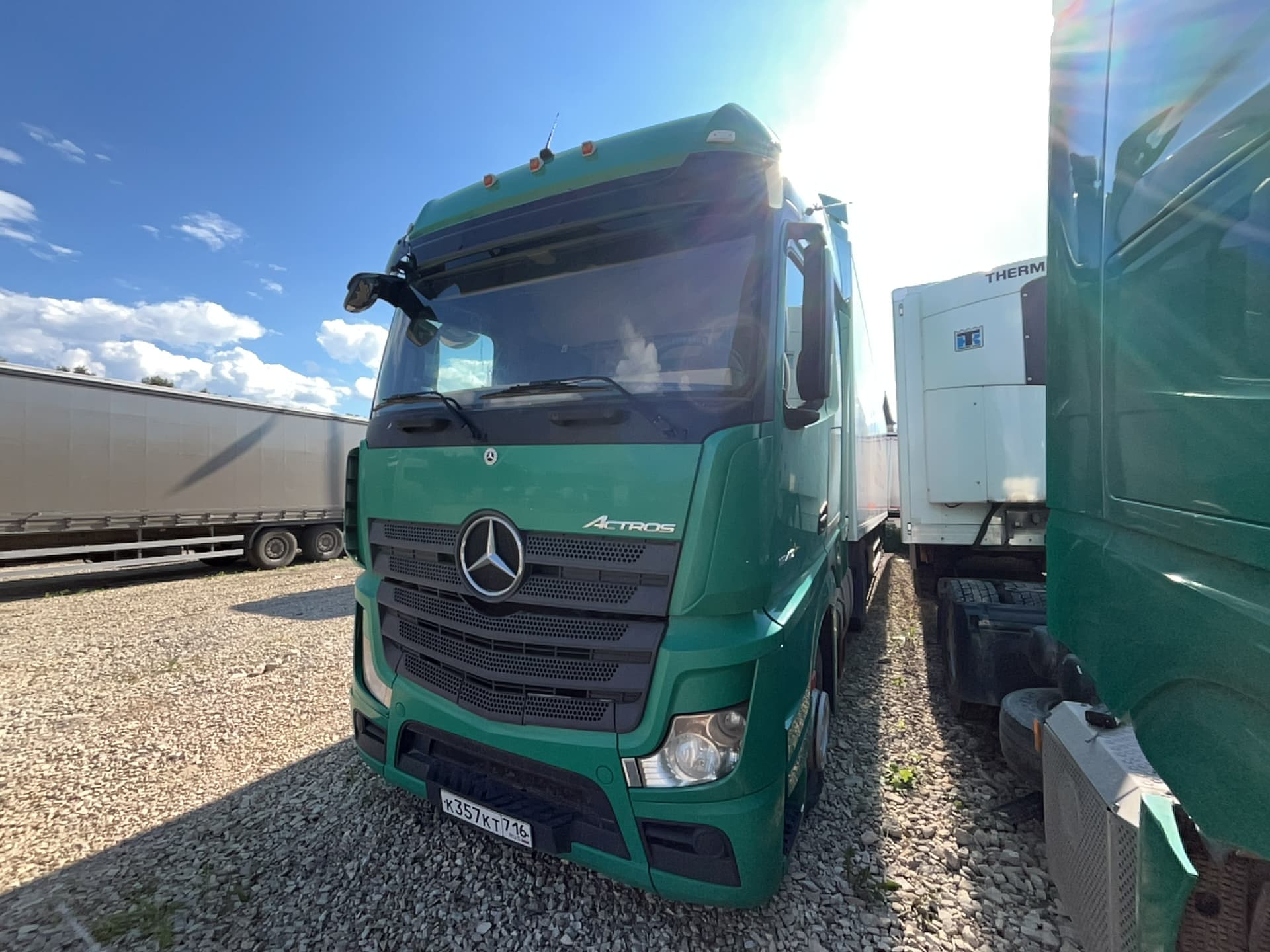 Mercedes-Benz Actros 4x2 Седельный тягач - 1