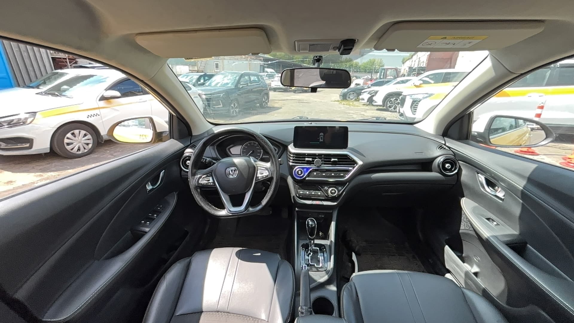 Changan Alsvin - 5