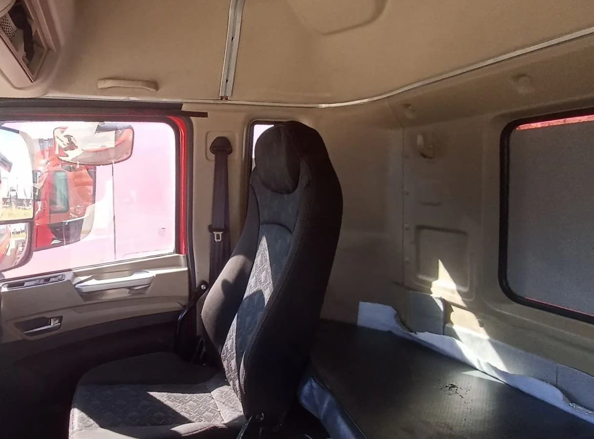 Jac N410 8x4 Самосвал - 7