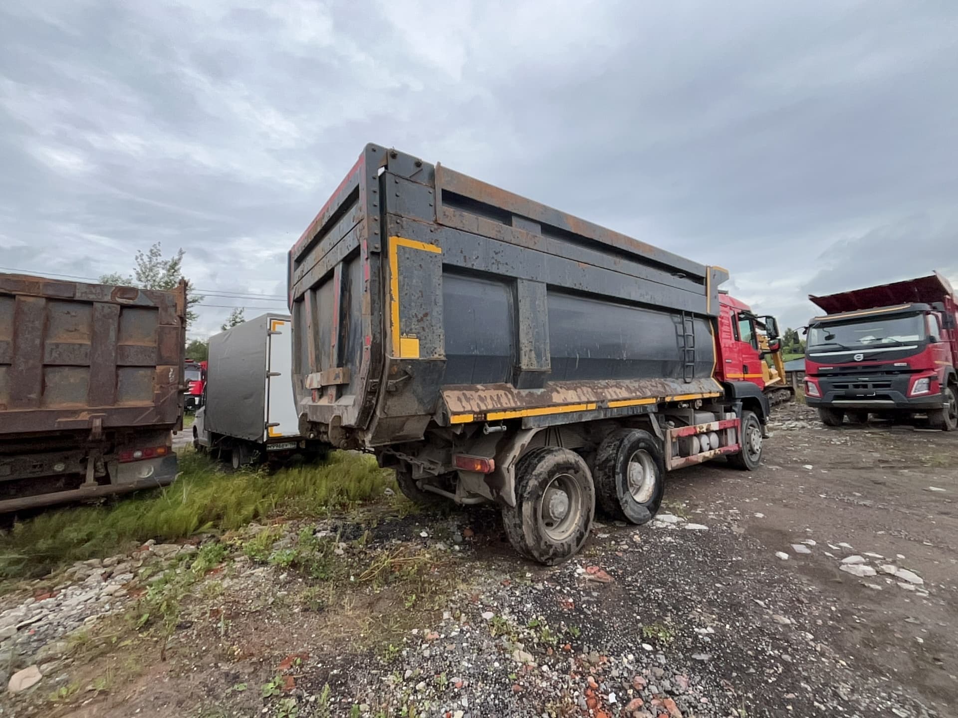 Howo T5G 6x4 Самосвал - 3