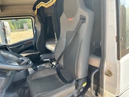 Shacman (Shaanxi) SX* 6x6 Седельный тягач - 8