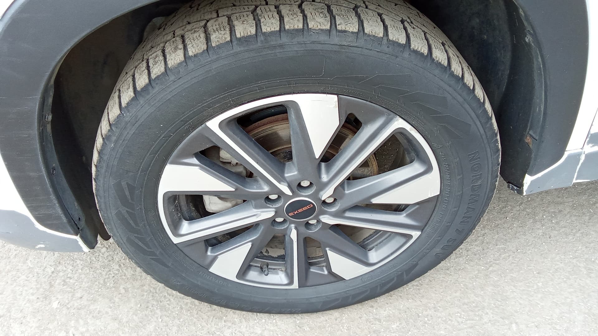 Exeed LX - 10