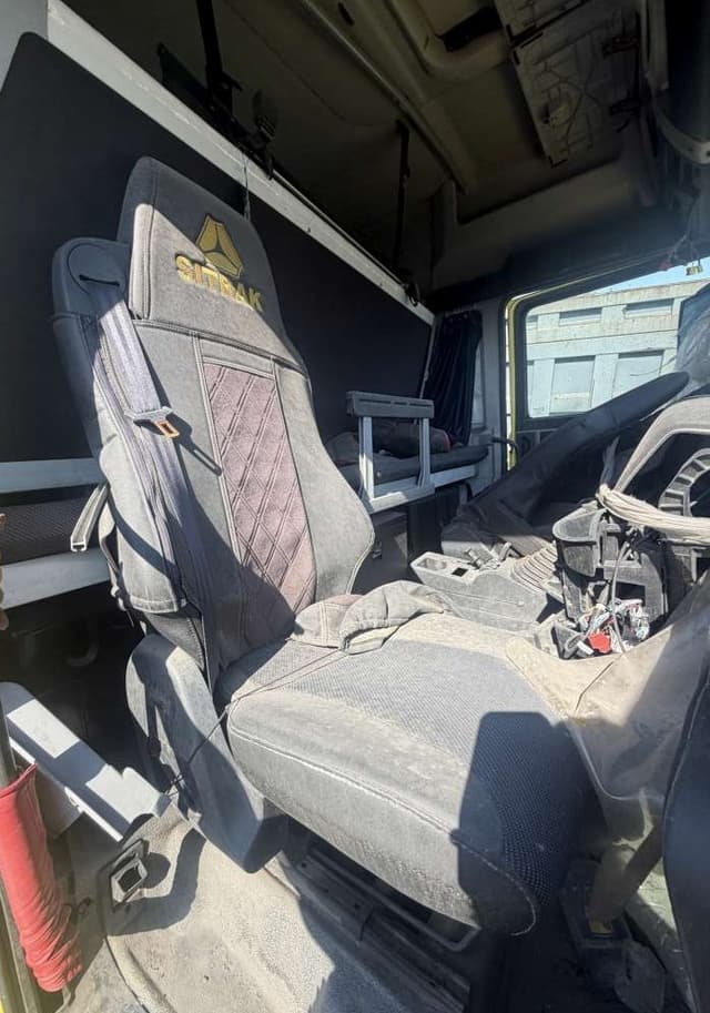 Sitrak C7H 6x4 Седельный тягач - 7