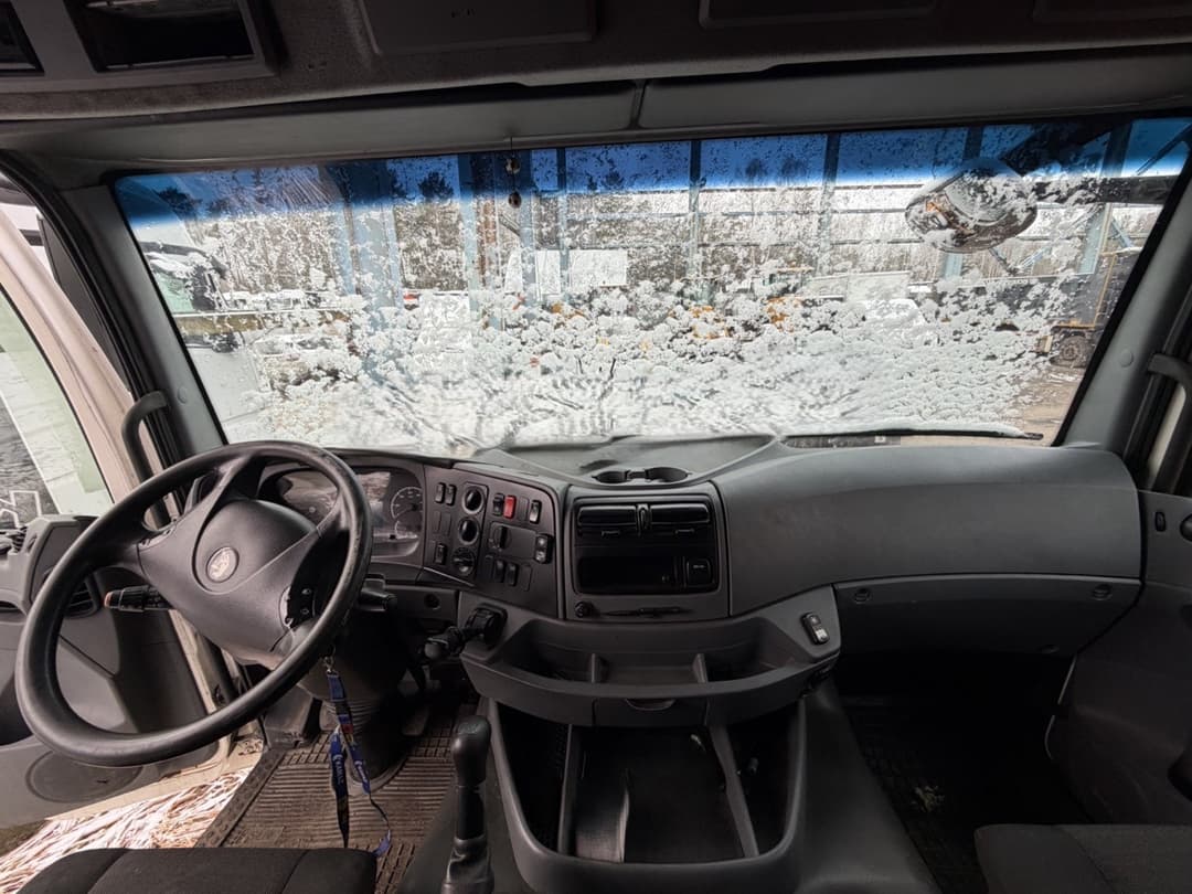 Камаз 65206 6x4 Седельный Тягач - 5