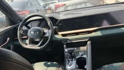 Geely Monjaro - 4