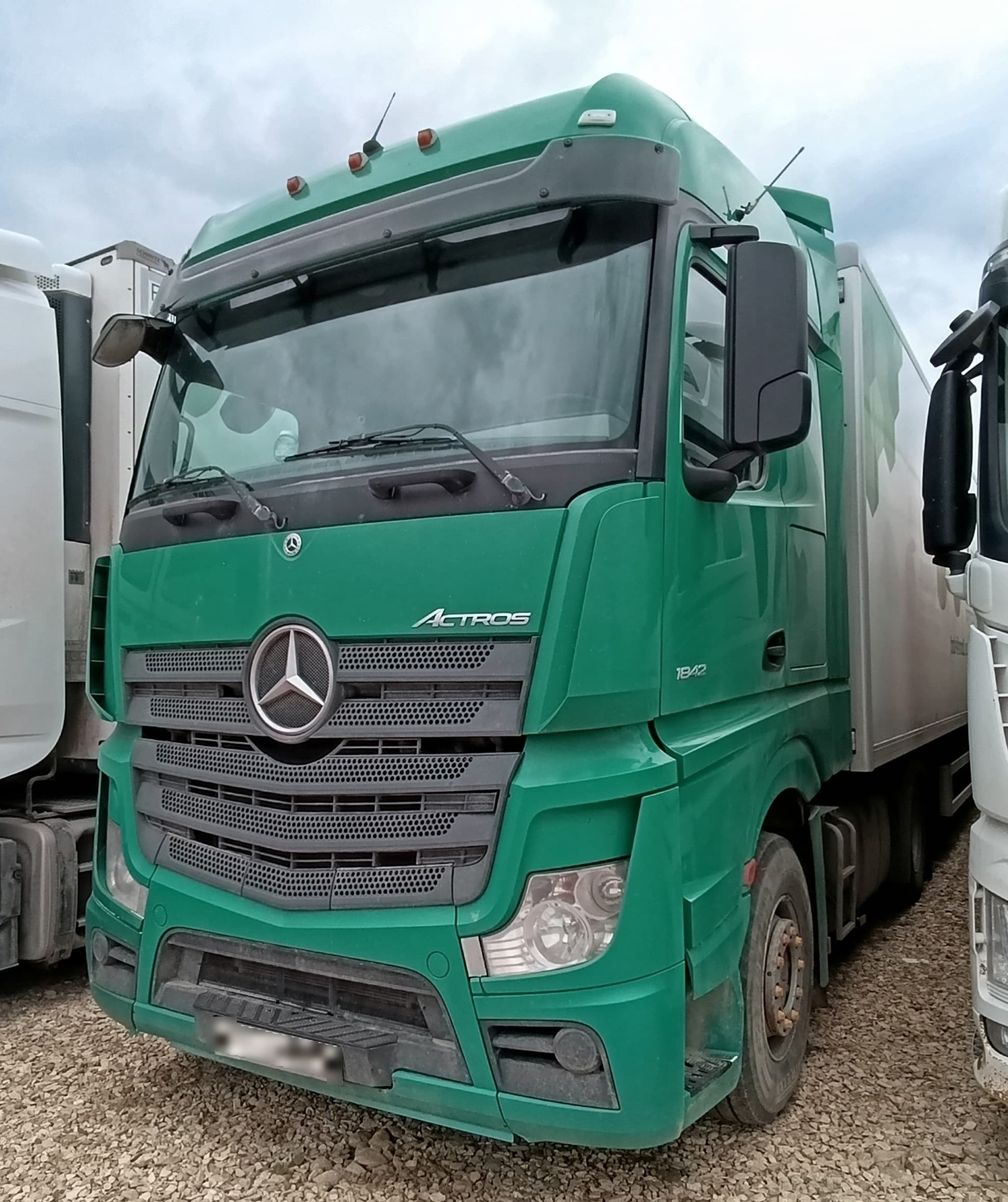 Mercedes-Benz Actros 4x2 Седельный тягач - 1