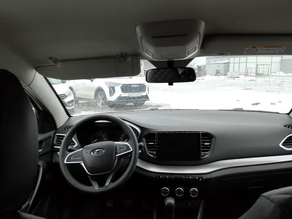 Lada Vesta седан - 5