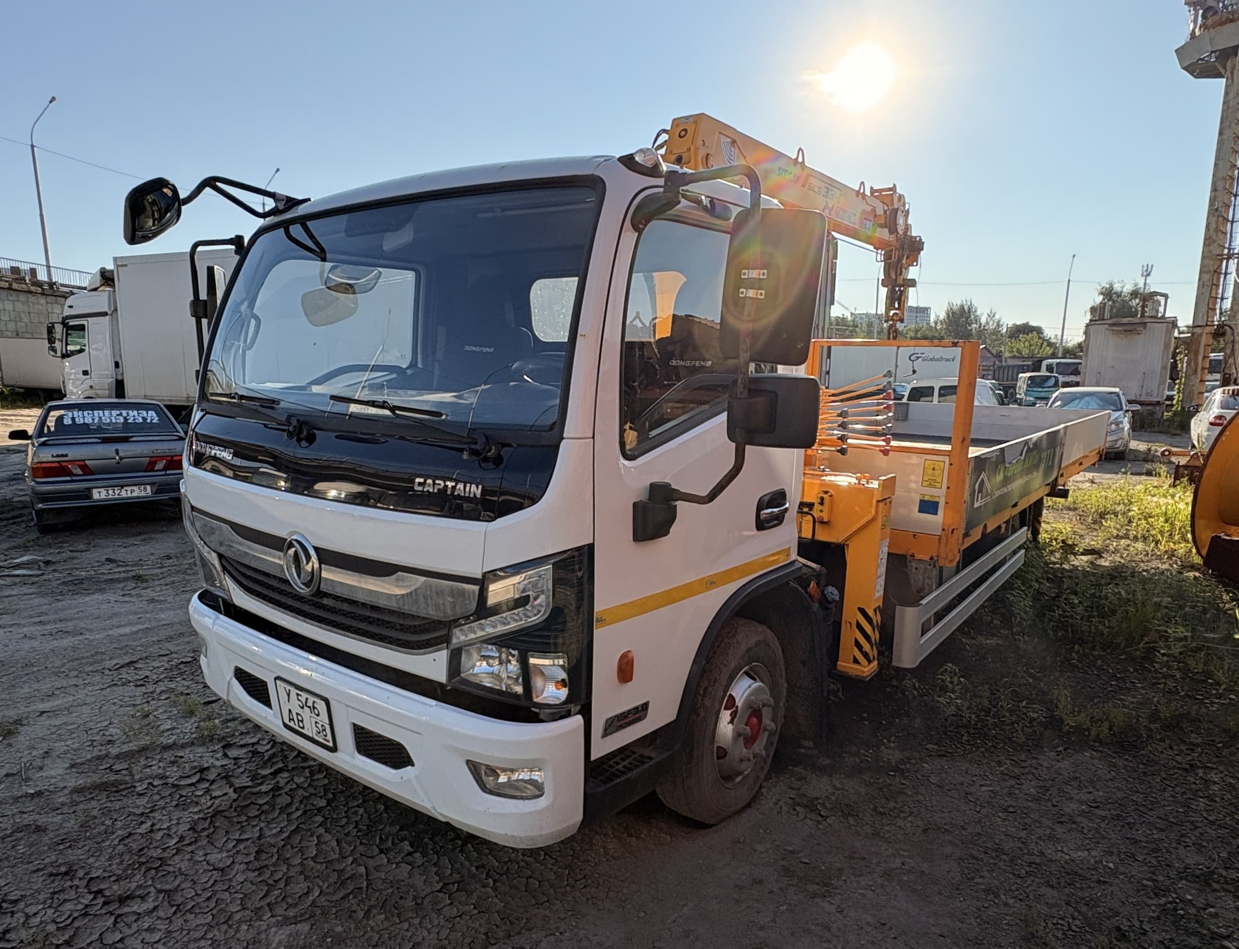 Рускомтранс DFA* на шасси Dongfeng C80 4x2 Бортовой с КМУ - 1