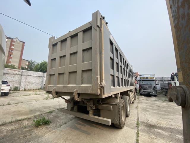 FAW J6 8x4 Самосвал - 3