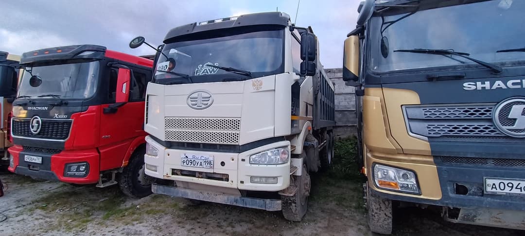 FAW J6* 6x6 Самосвал - 1