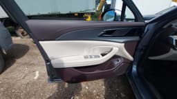 Hongqi H5 - 8