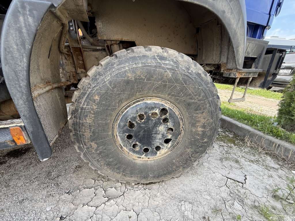 Ural 6370 6x6 Самосвал - 8