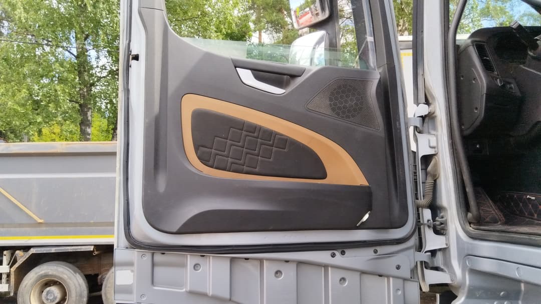 Shacman (Shaanxi) SX* 4x2 Седельный тягач - 8