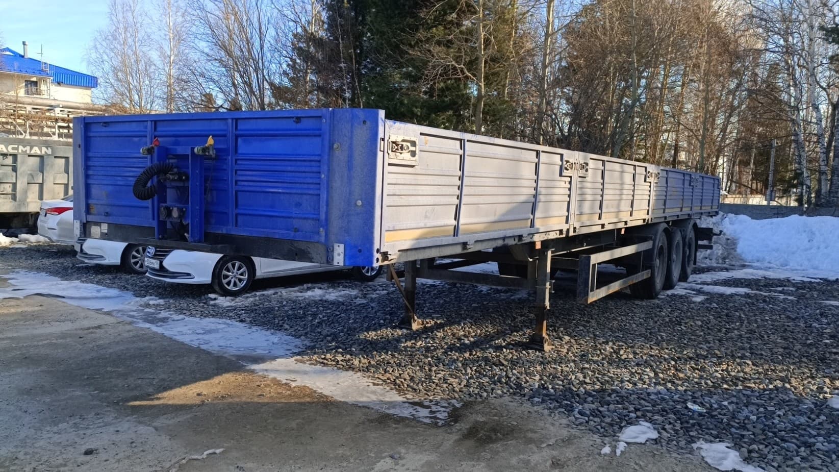 МАЗ 975830 Полуприцеп бортовой - 1