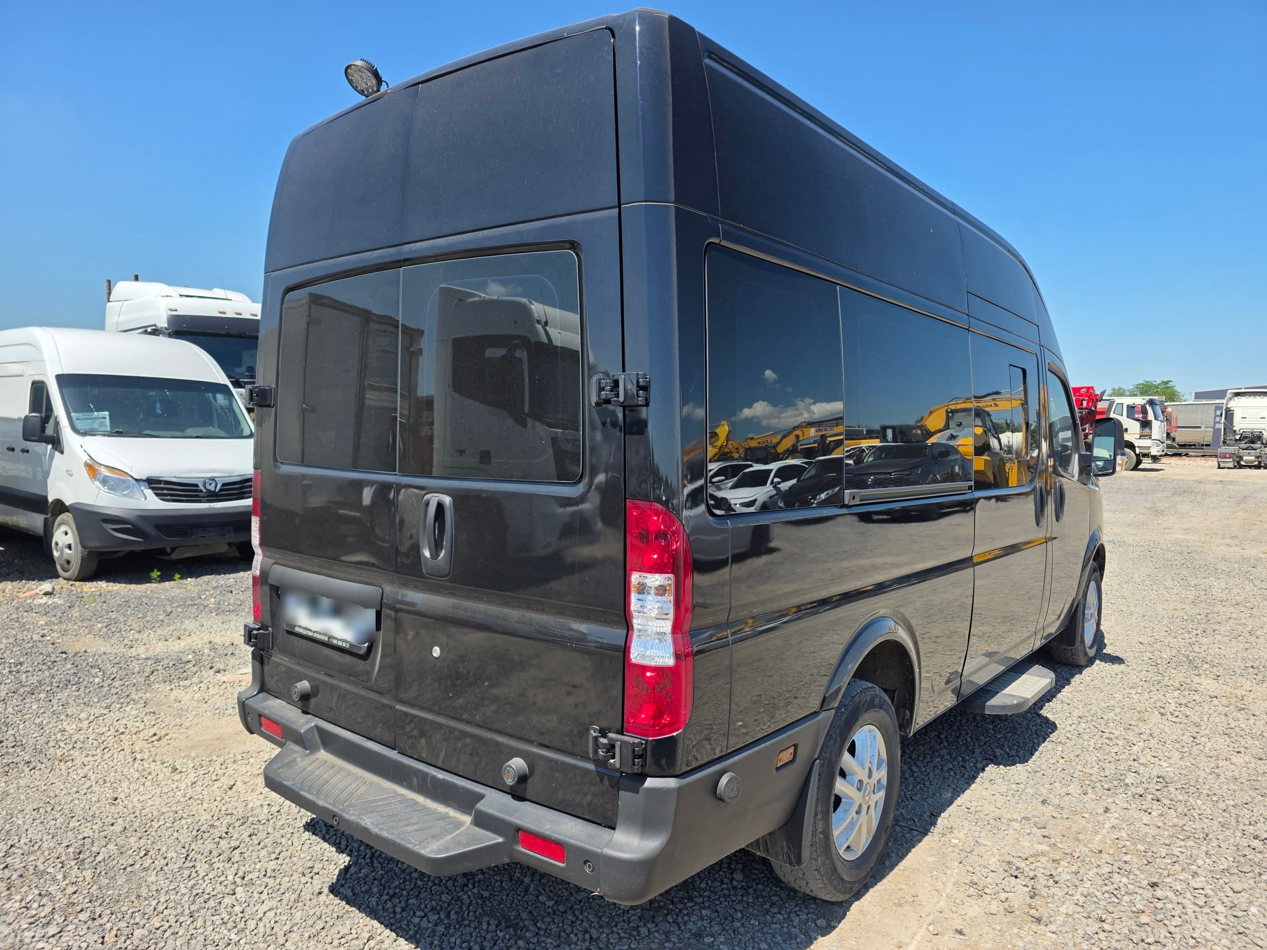 Луидор 2236* на базе Dongfeng K33 Ритуальный - 3