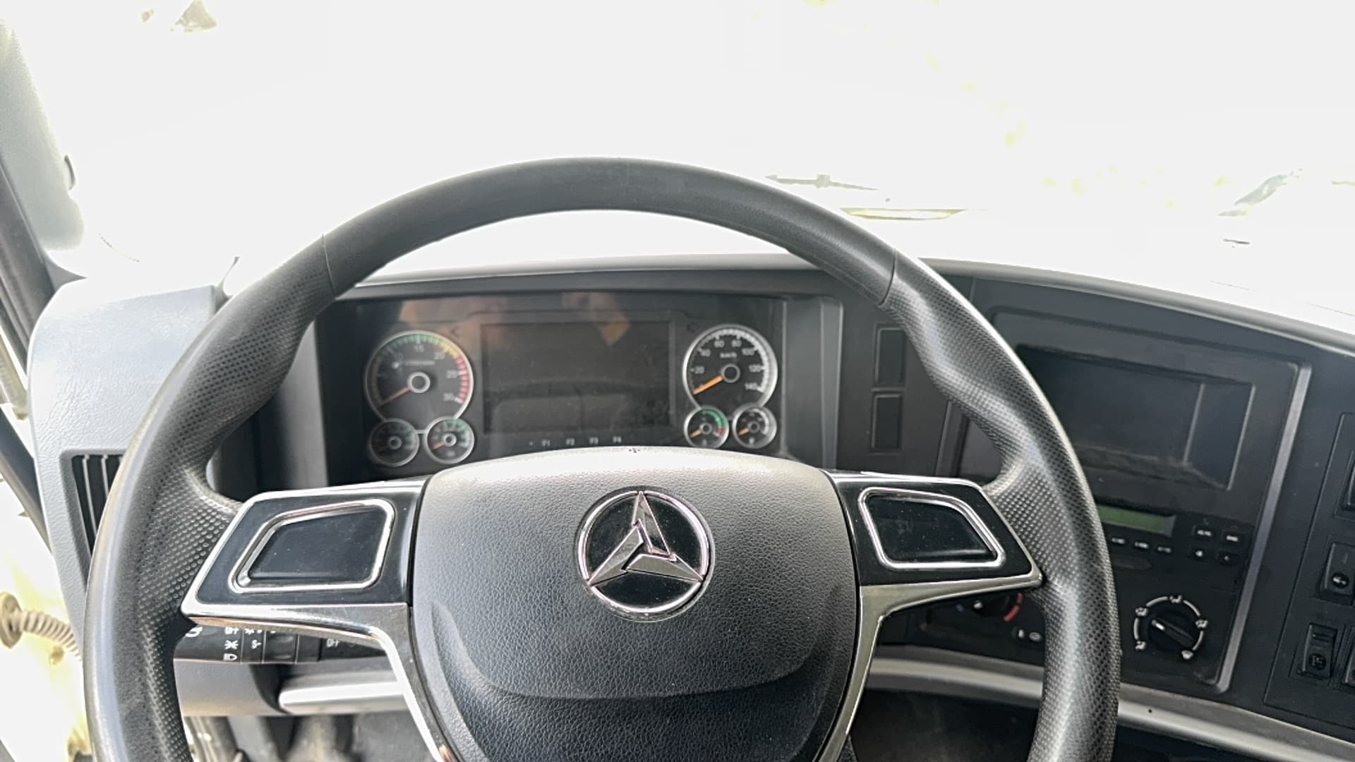 Sany SYZ320* 6x4 Самосвал - 5