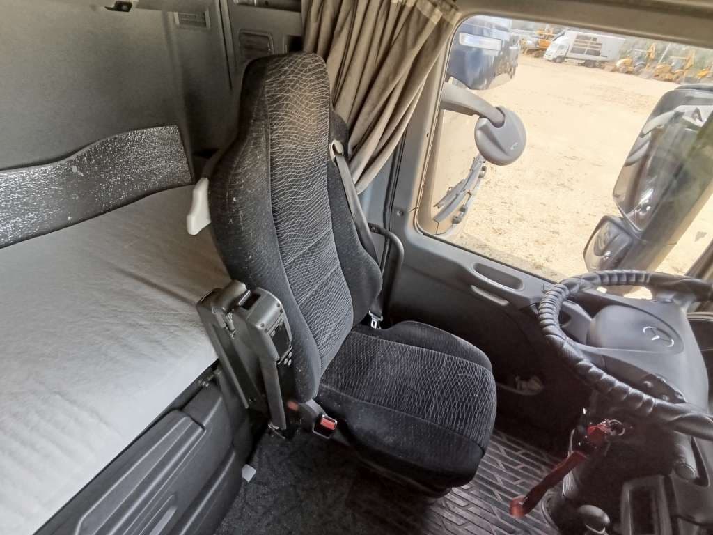 Mercedes-Benz Actros 4x2 Седельный тягач - 7
