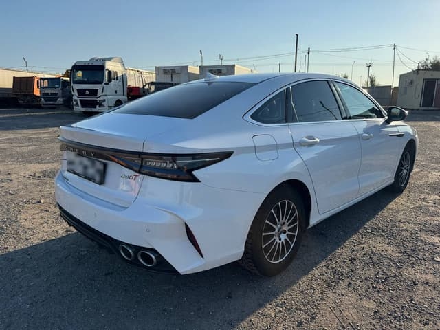 Chery ARRIZO 8 - 3