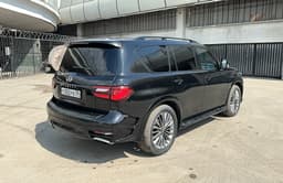 Infiniti QX80 - 3